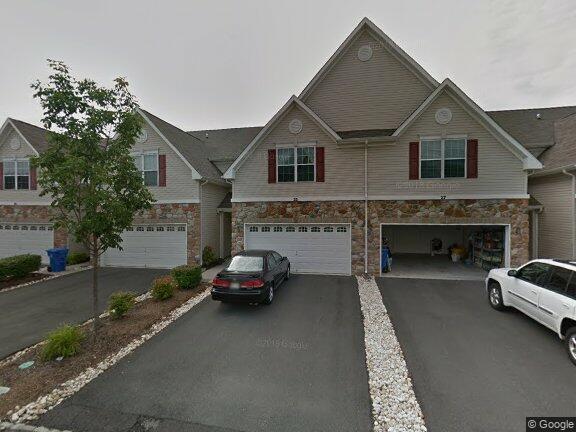 Building Photo - 25 Blake Dr