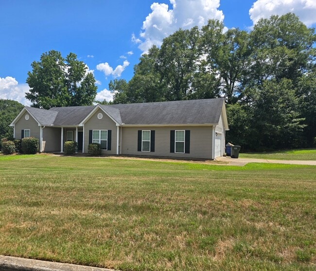 Photo - 1700 Riveredge Walk House