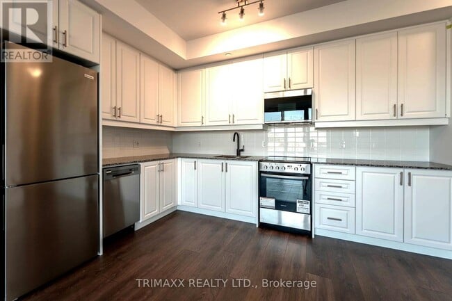 Building Photo - 2333 Khalsa Gate