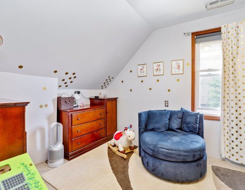 Foto del edificio - 4214 N Bernard St