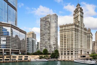 Building Photo - 405 N Wabash Ave