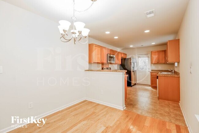 Foto del edificio - 174 Keaton Brook Dr