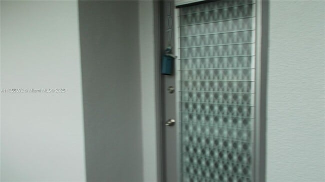 Foto del edificio - 1400 SW 124th Terrace