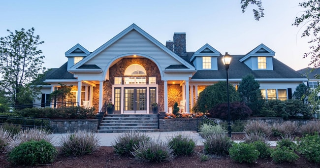 Building Photo - Heritage at Bedford Springs