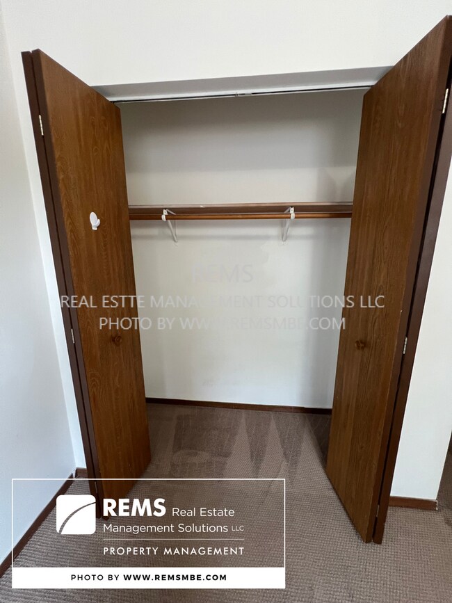 Foto del edificio - 544 E Slifer St