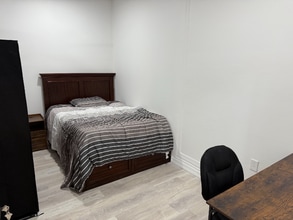 Building Photo - 175 Bella Dr