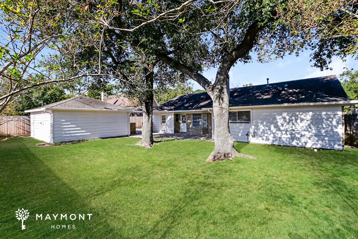 Foto del edificio - 5215 Havenwoods Dr