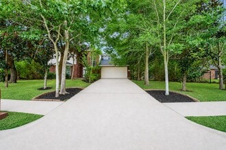 Building Photo - 3211 Carmel Valley Dr