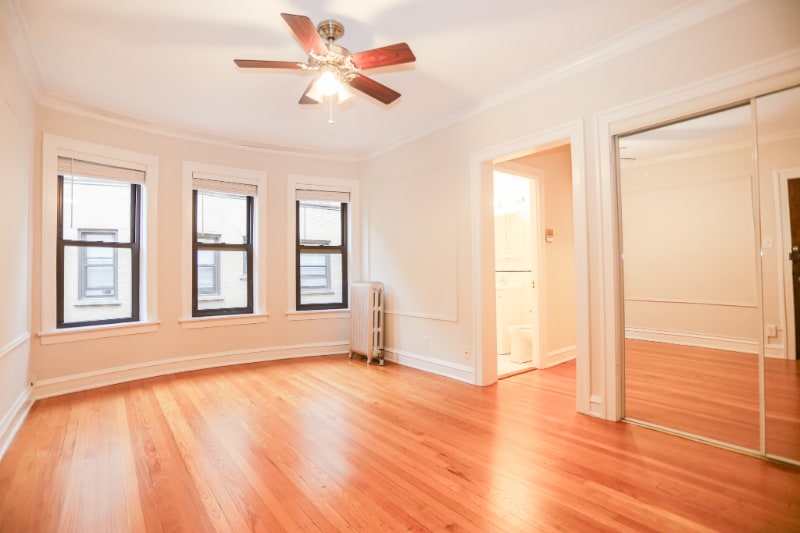Photo - 6039 N Kenmore Ave (Chicago, IL)