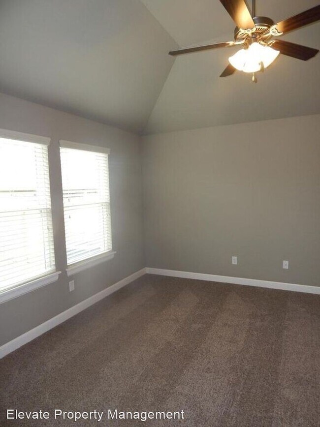 Building Photo - 3 br, 2 bath House - 2208-Starwood Way