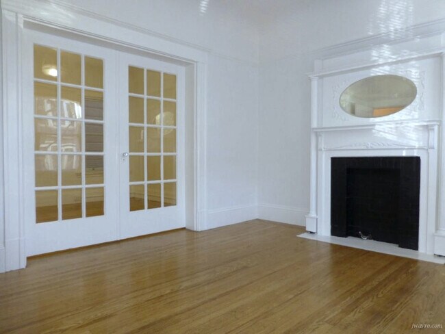 Building Photo - 838 14th St