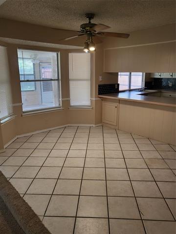 Building Photo - 4200 Pyracantha Dr