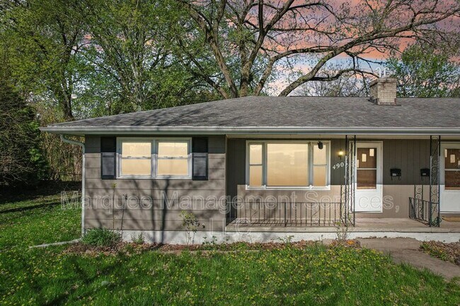 Foto del edificio - 4903 Camden Rd