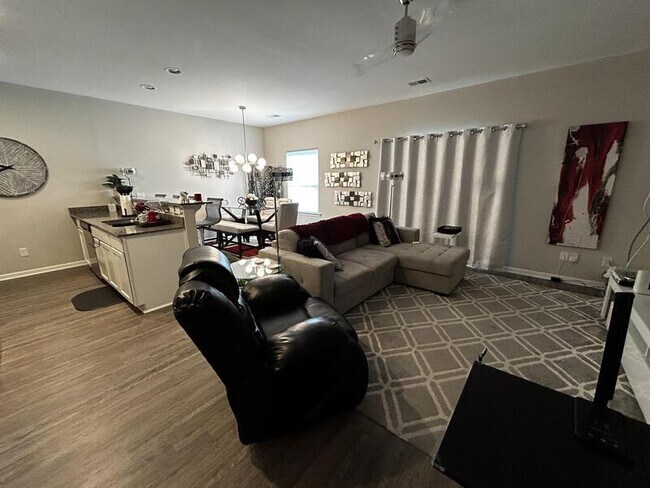 Building Photo - 146 Heritage Pl Dr