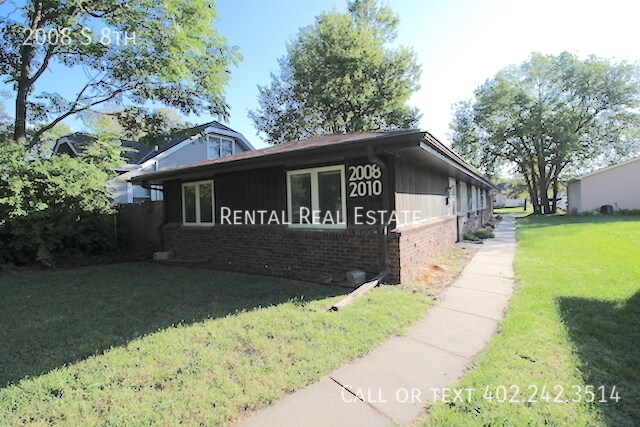 Primary Photo - 2008 S 8th St