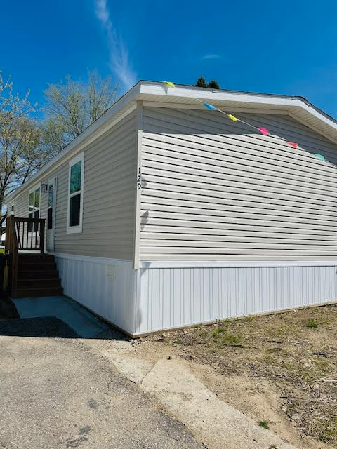Foto principal - 129 Hosner Dr