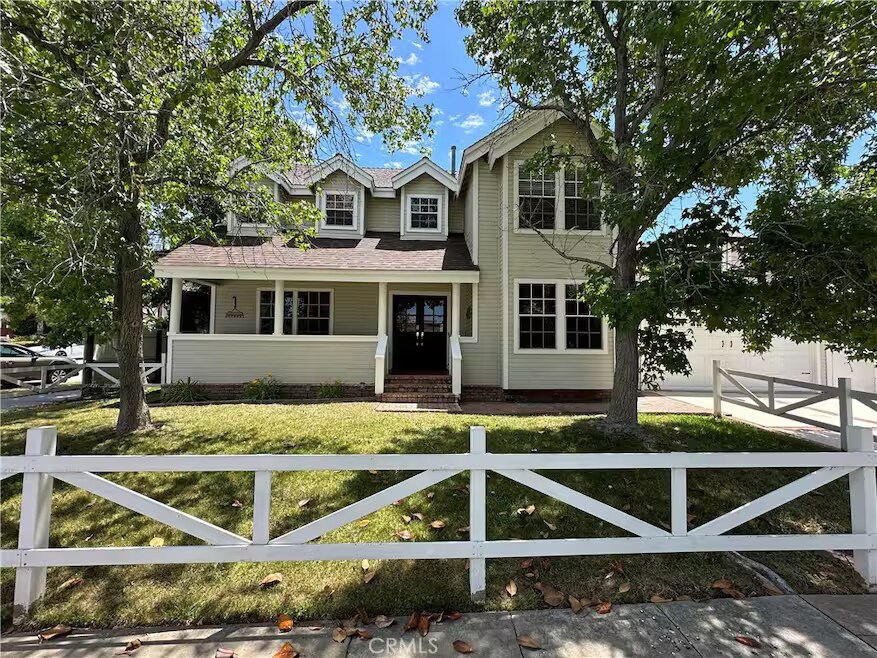 Foto principal - 335 S Wayfield St