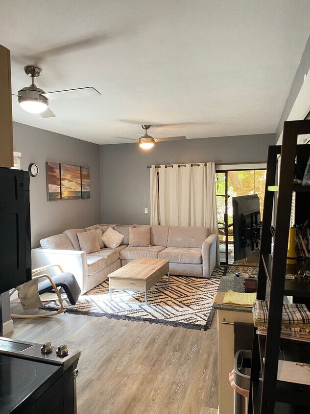Primary Photo - Pohailani Two Bedroom