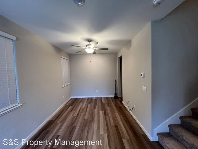 Building Photo - 3 br, 2.5 bath House - 4071 Liverpool Street