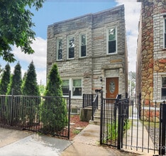 Building Photo - 3501 W Le Moyne St