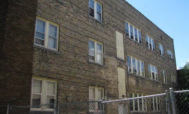 Building Photo - 1710 W Atkinson Ave