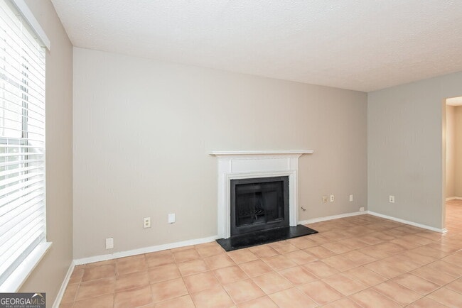 Building Photo - 1630 Carrie Spring