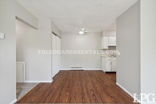 Foto del edificio - 6020 Secor Rd