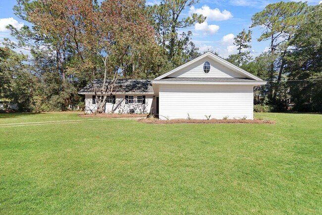 Building Photo - 3bd 2ba HOME FOR RENT!