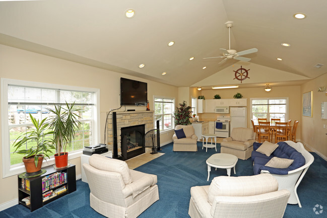 Club house - Nantucket Apartments