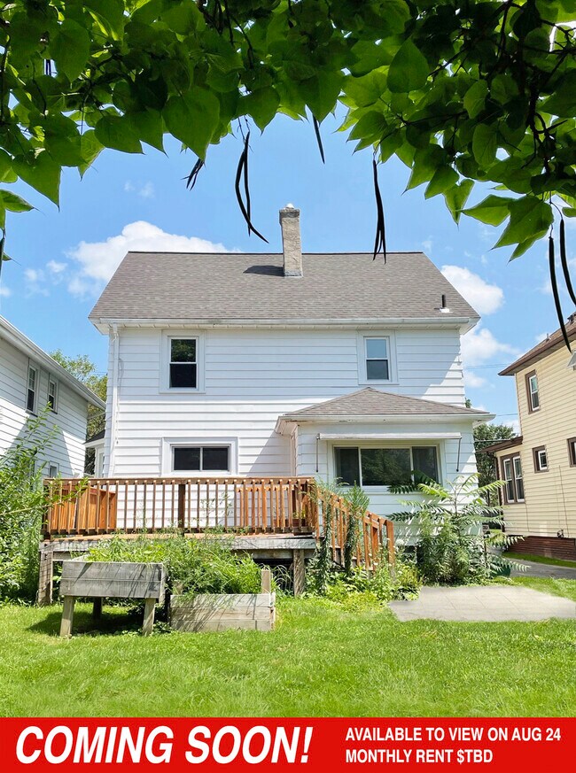 Building Photo - 603 Garfield St