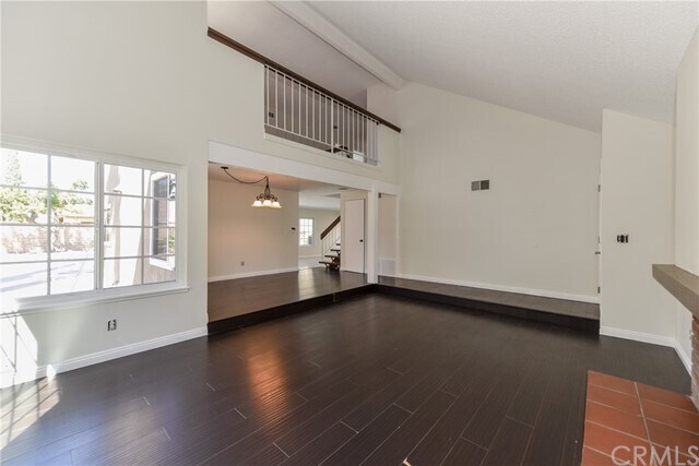 Building Photo - 352 La Tortola Dr