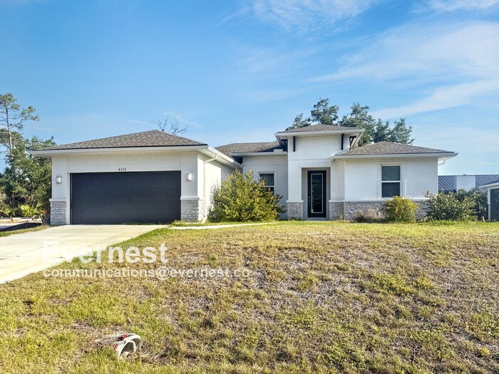 Foto principal - 4336 Las Almanos Ave