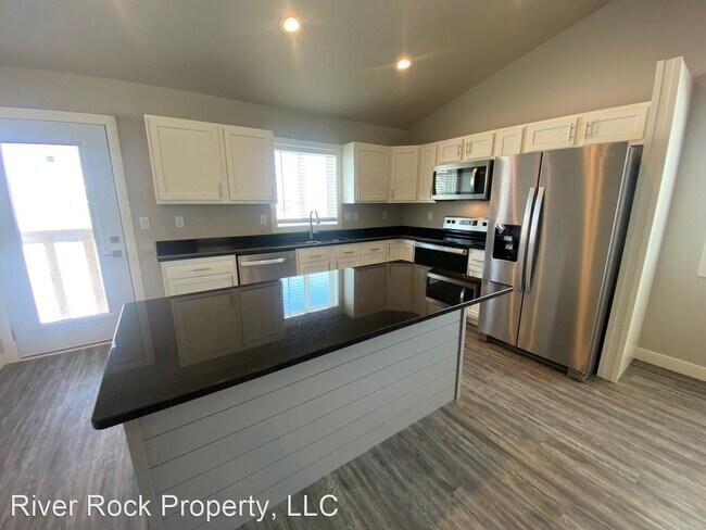 Foto del edificio - 3 br, 2 bath House - 6733 72nd Avenue South