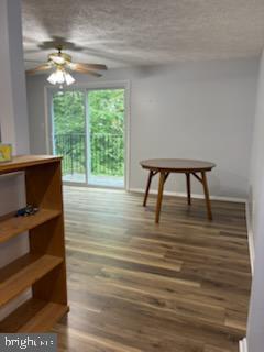 Foto del edificio - 3502 Lochearn Ct