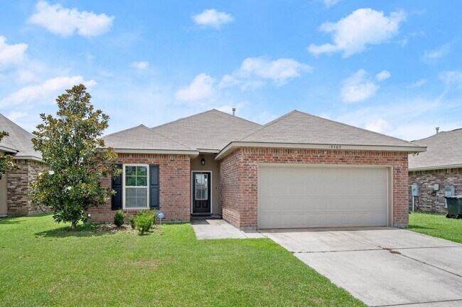 Building Photo - 15405 Mossystone Dr