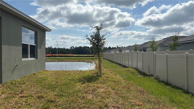 Building Photo - 2980 Waterlily Wy