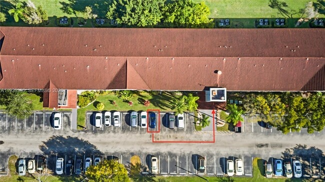 Building Photo - 12701 SW 13th St