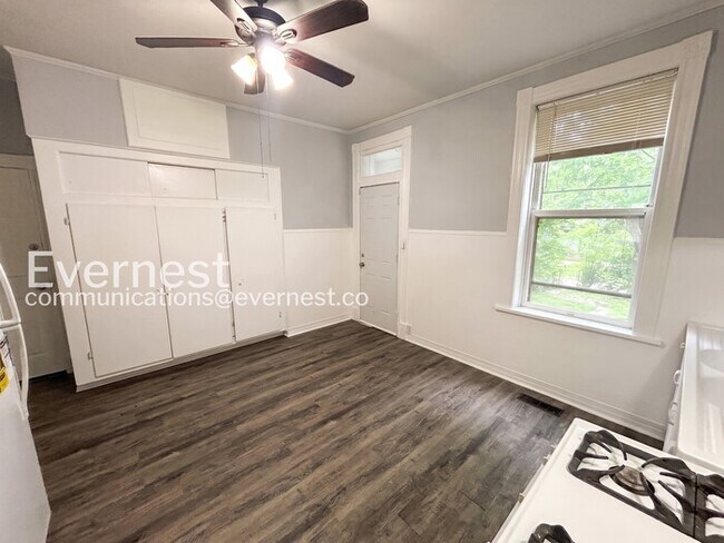 Foto del edificio - 4308 Nebraska Ave
