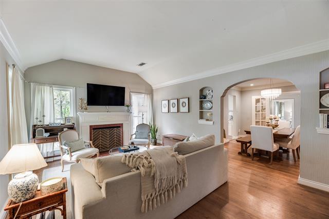 Foto del edificio - 6219 Revere Pl