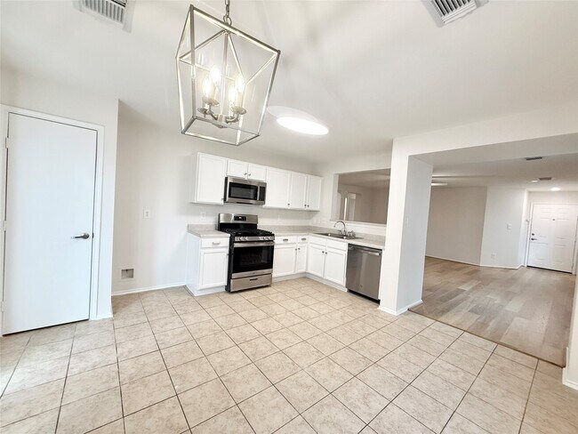 Foto del edificio - 5718 Highbury Ct