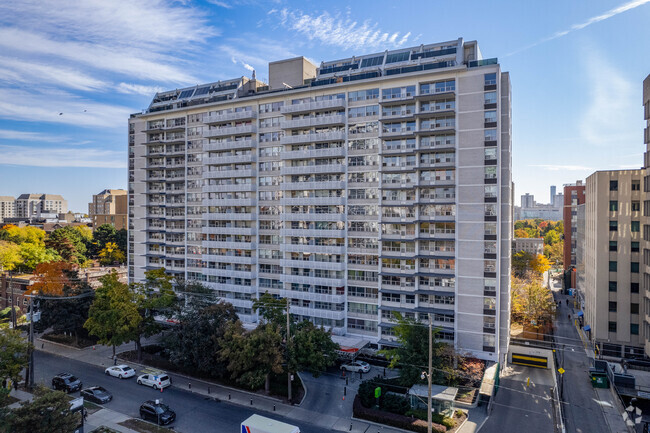 Building Photo - Davisville Village Community - 45