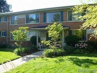 Primary Photo - 982 N Adams Rd