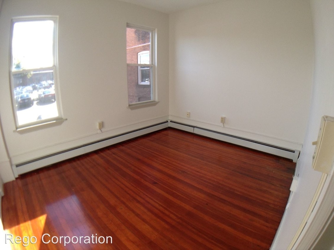 277 Buckingham St, Hartford, CT 06106 Condo for Rent in Hartford, CT