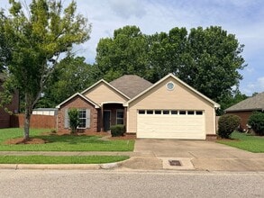 Building Photo - 1354 Meadow Glen Rd