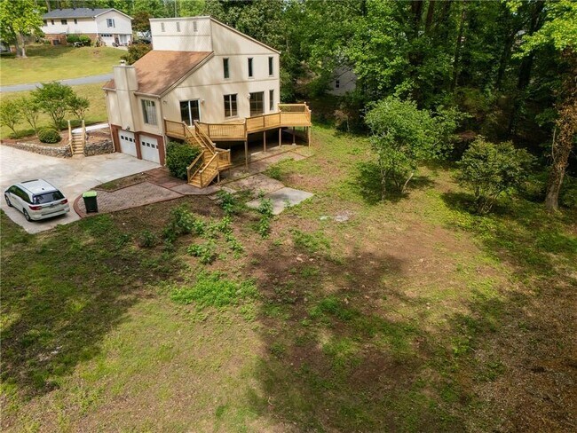 Foto del edificio - 4079 Dunnington Dr