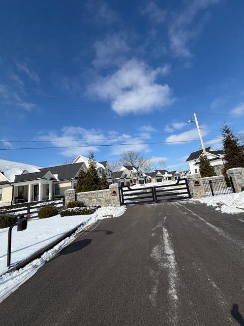 Foto del edificio - 3591 Harper Woods Ln