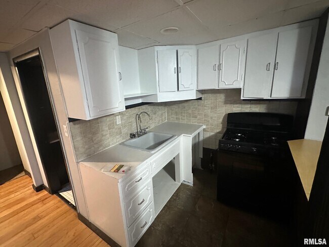 Foto del edificio - 524 Caroline St