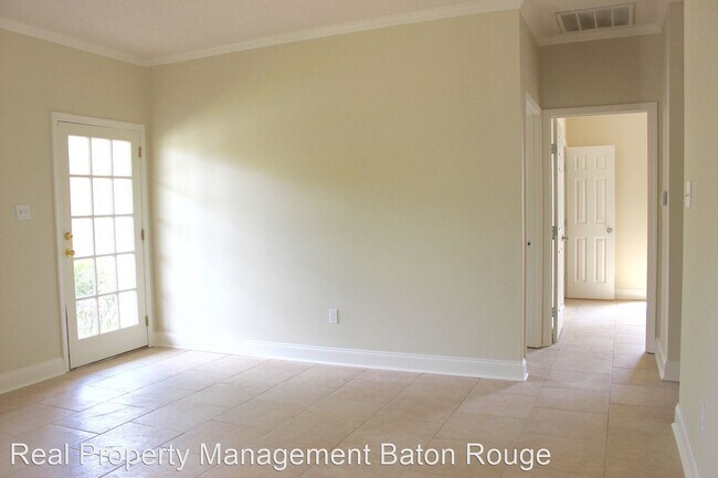 Building Photo - 3 br, 2 bath House - 15164 Point Chenier Ave.