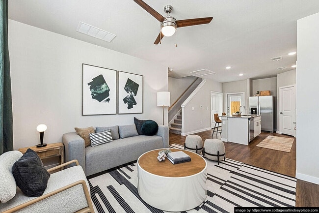 Foto del edificio - 2200 North Buddy Hayes Blvd