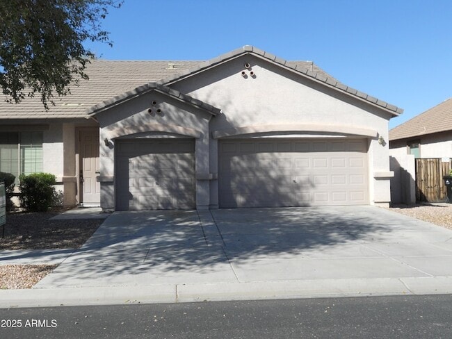 Building Photo - 13558 W Port Royale Ln